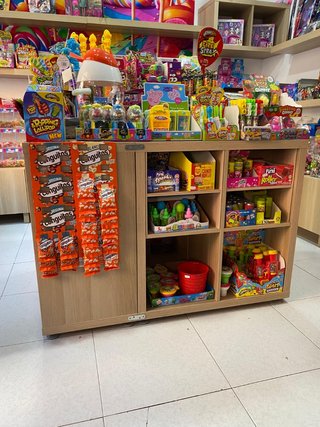 Mueble isla expositor tienda como nuevo