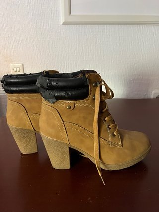 Botines de tacón