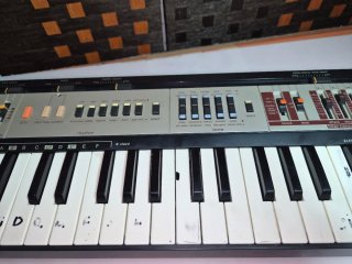 Teclado Casio MT-400V