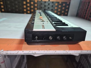 Teclado Casio MT-400V