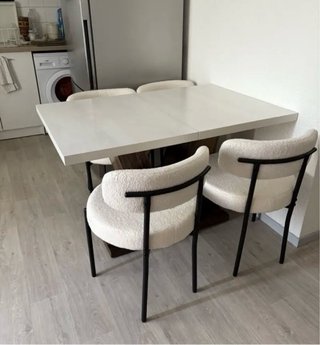4 Sillas Borrego Beige y Negro