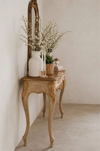 Exclusiva consola francesa estilo Luis XV Rocaille