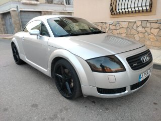 Audi TT MK1 180CV quattro.