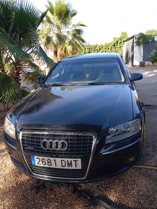Audi A8 2005
