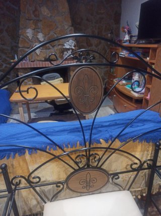 Conjunto de dormitorio forja y madera