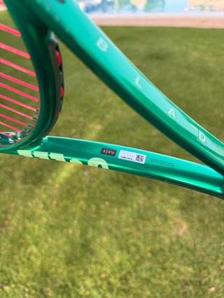 Wilson Blade 98 16x19 v10 G3