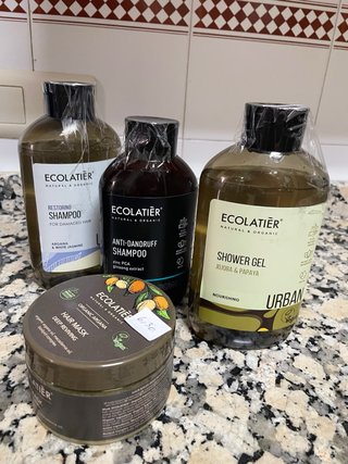 Lote Ecolatier: Champú, Gel y Mascarilla