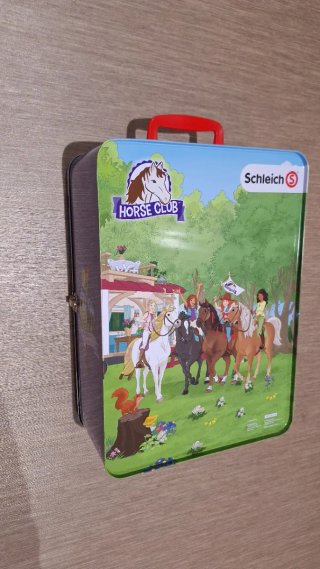 Caja Metálica maletín Schleich Horse Club
