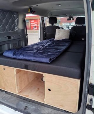 Nissan NV200 2015