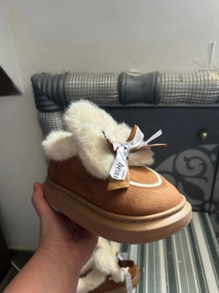 Pantuflas mujer tipo bota talla 36-37
