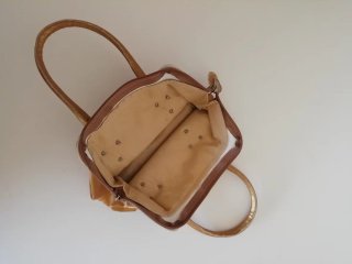 Bolso de mano dorado vintage