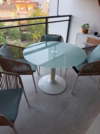 Conjunto mesa y 4 sillas terraza