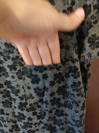 Camiseta Zara floral gris talla S