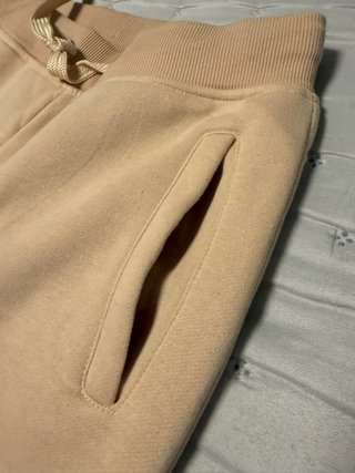 Pantalón de chándal beige