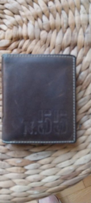 Portafoglio in pelle marrone da uomo