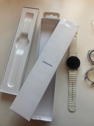 Samsung Galaxy Watch 7 Plata/Blanco