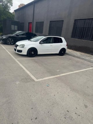 Volkswagen Golf 2004