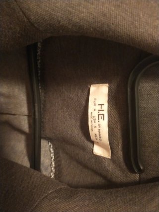 Americana gris hombre