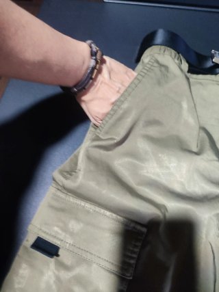 Pantalón cargo fino Bershka Talla S