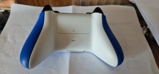 Xbox One X 1TB Bianca + Kinect + Giochi