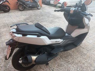BMW C 400 GT Maxi Scooter