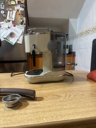 Cafetera DeLonghi Vintage Beige