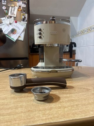 Cafetera DeLonghi Vintage Beige