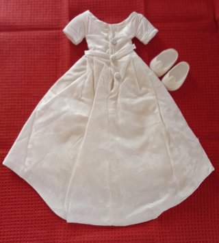 Vestido Novia Nancy Quirón. Muñeca no incluida
