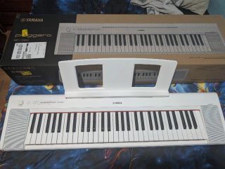 Piano Yamaha NP-15WH Piaggero