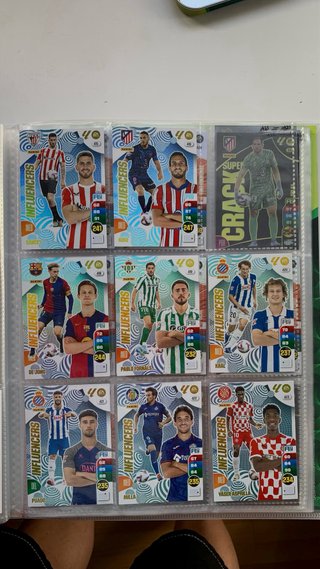 Album Adrenalyn 2024/2025, caja box y repetidas