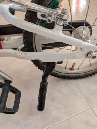 Bicicleta infantil Woom 14 color rosa