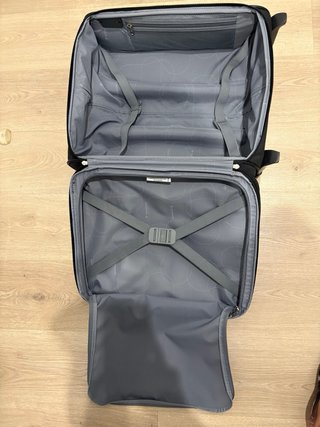 Maleta cabina Samsonite expansible negra