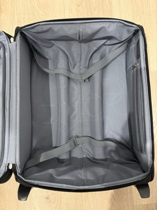 Maleta cabina Samsonite expansible negra