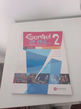 Essentiel et plus_2 méthode de français. Livre ...