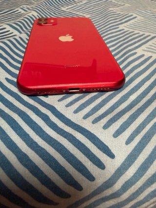 iPhone 11 Rojo