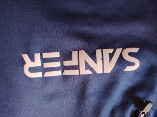 Pantalones cortos grises  y largos azul LEGEA