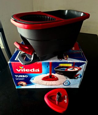 Cubo Vileda Turbo Smart con Pedal