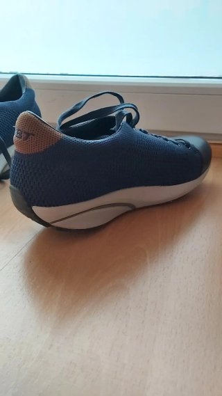 Zapatillas MBT Azul Marrón
