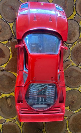 Ferrari F40 Bburago 1/18 Made in Italy