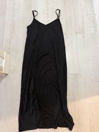 Vestido negro largo tirantes