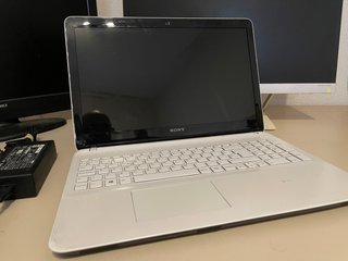 Portátil Sony Vaio Blanco