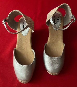Fox Up Cuñas Esparto Beige y Plata Talla 38