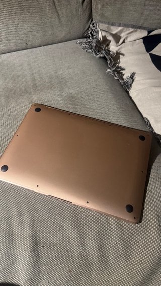 MacBook Air 13 2020 - Pantalla Rota