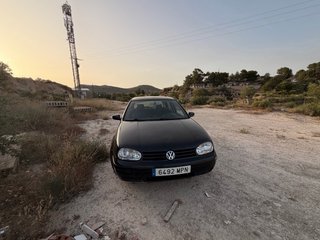Volkswagen Golf 2000