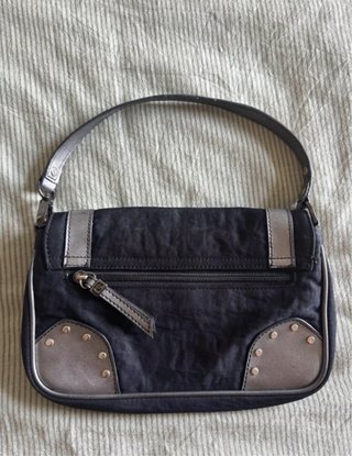 Bolso Guess Vintage y2k negro