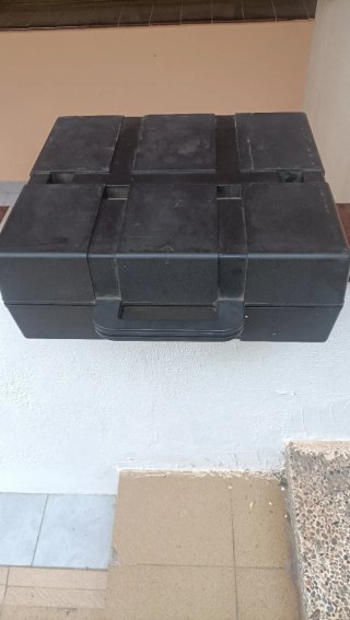 Máquina de escribir Olivetti Studio 46