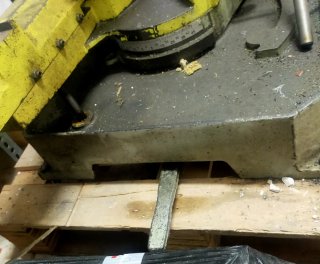 Tronzadora Industrial de Hierro y Aluminio