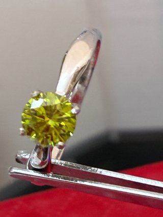 Anillo Oro 18k 0.84 Ct Diamante Natural