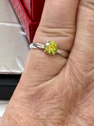 Anillo Oro 18k 0.84 Ct Diamante Natural