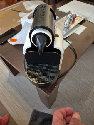 Cafetera de cápsulas KOENIG blanco y negro fácil